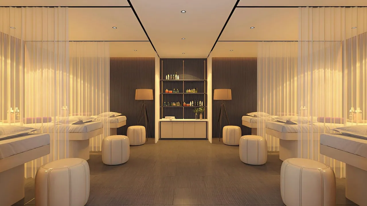 Celina cruise It is a new luxury cruise ship in Vietnam that offers tourist voyages through Ha Long Bay and Lan Ha Bay, and is classified among high-end cruises with an exceptional level of luxury.